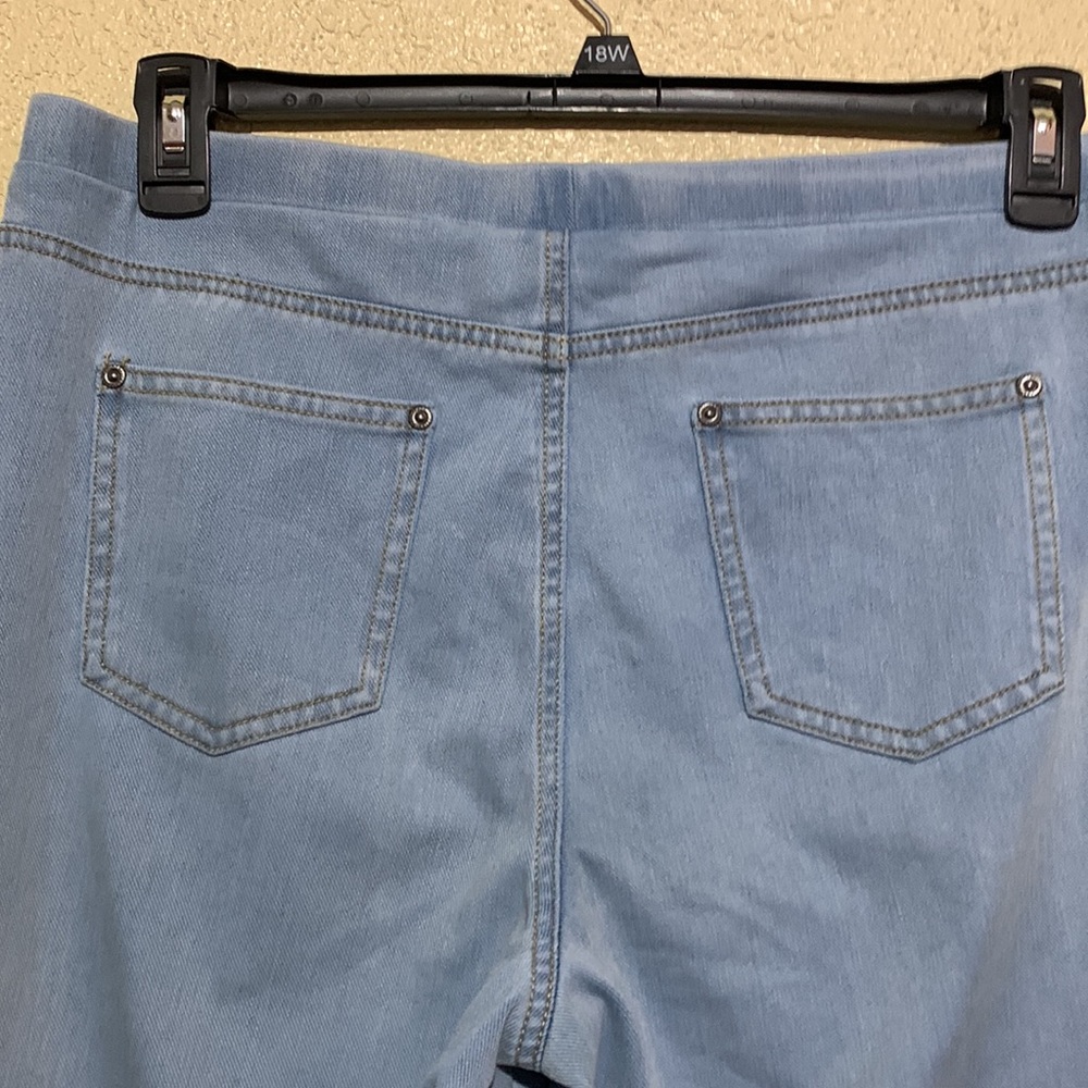 Style & Co Capris Pants Jeggins Blue Size L Stretchy Pull up - Picture 9 of 12